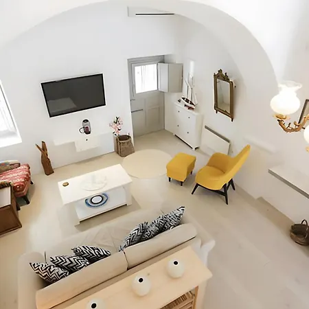 Christy's Three Level Luxury * Mykonos Town