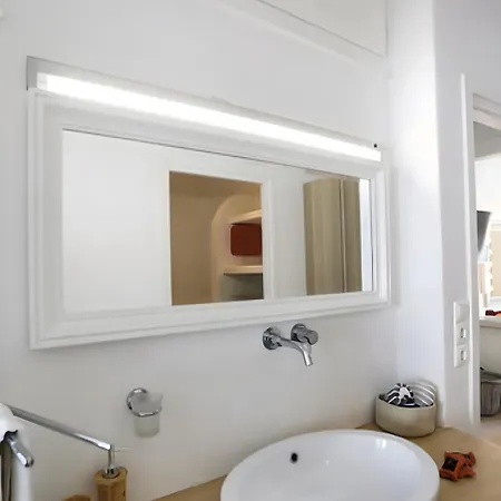 בית נופש Christy's Three Level Luxury *