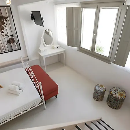 בית נופש Christy's Three Level Luxury *